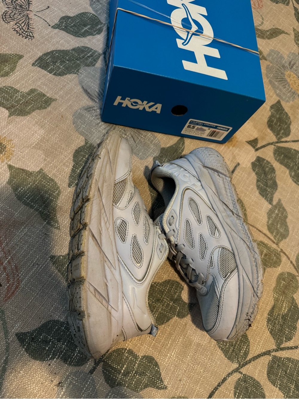 Hoka One One Clifton L in Ether Mirage W 7.5 - Picture 4 of 8
